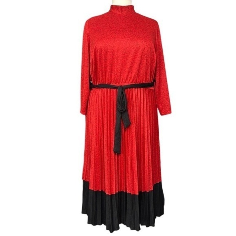 Lane Bryant Red Pleated Midi Dress 26/28 Plus Size Mock Neck Belted Colorblock